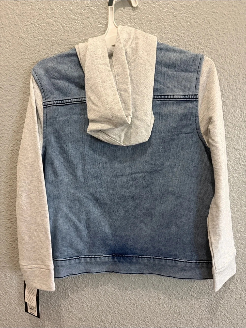 art class light blue